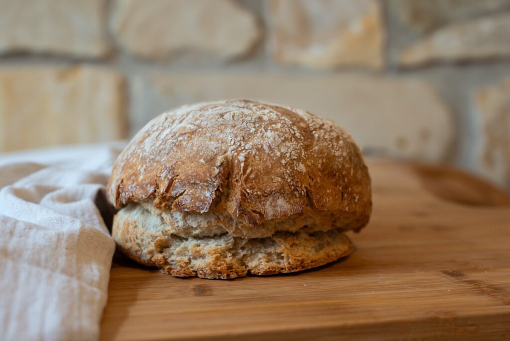 Brot mit Trockenhefe