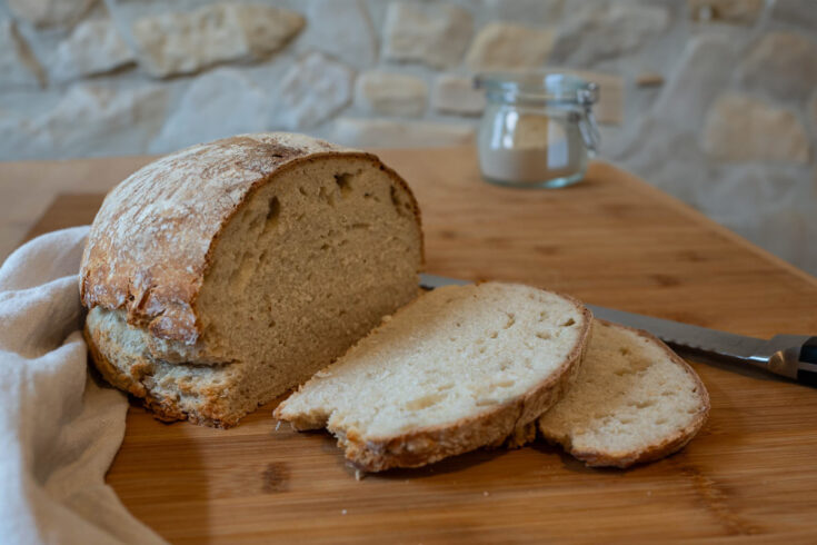 Brot mit Trockenhefe